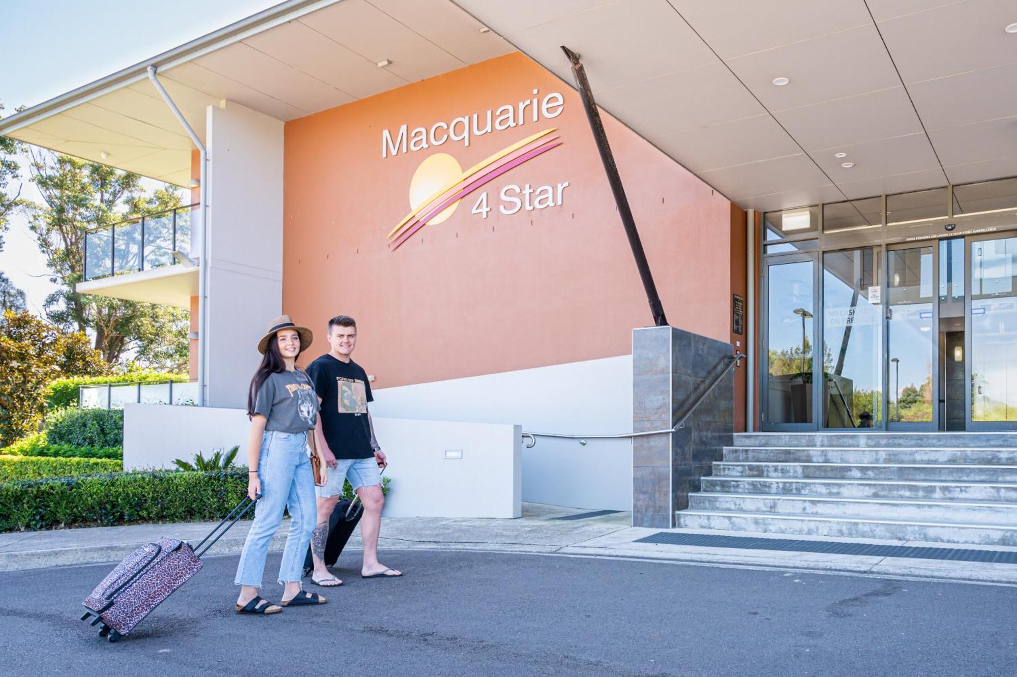 Macquarie 4 Star Motel Warners Bay Exterior photo